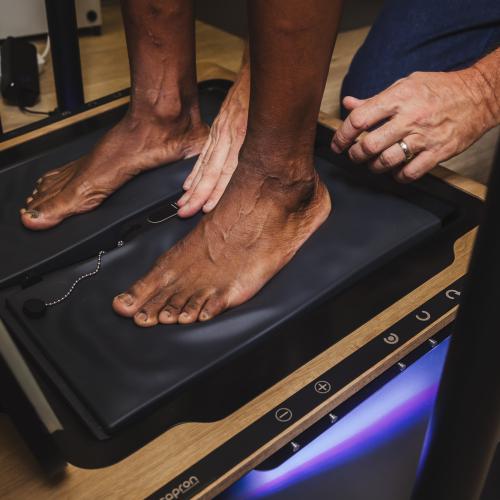 Empreinteur dernière génération avec correcteur de voûte.