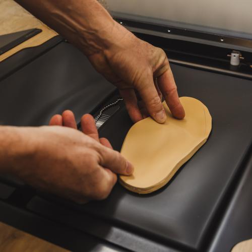 Moulage de la future semelle.